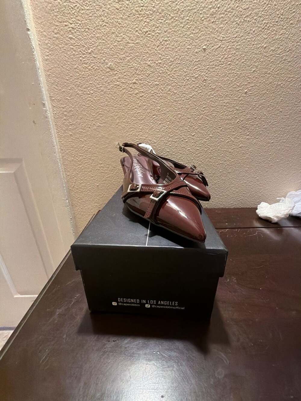 Cape Robbin Women's Pointed Toe Buckle Slingback Kitten Heels Brown Size 6